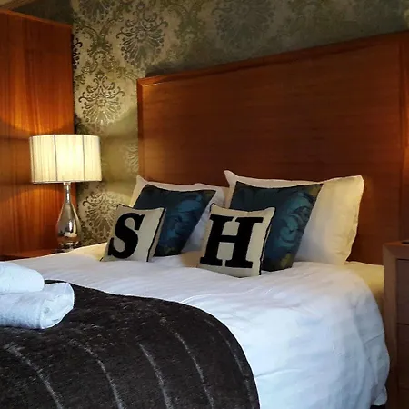 Sawrey House Country Hotel